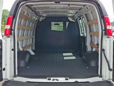 2025 Chevrolet Express Cargo Base