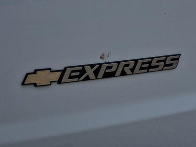 2025 Chevrolet Express Cargo Base