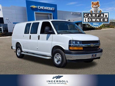 2025 Chevrolet Express Cargo Base