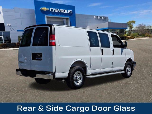 2025 Chevrolet Express Cargo Base