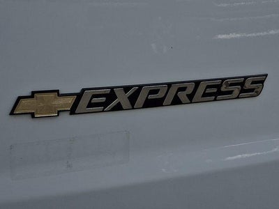 2025 Chevrolet Express Cargo Base