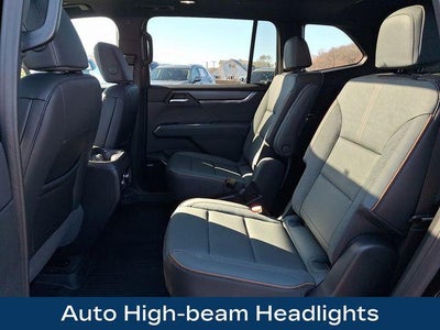 2024 GMC Acadia AT4