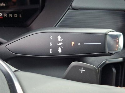 2025 GMC Acadia AT4