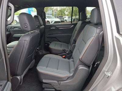 2025 GMC Acadia AT4