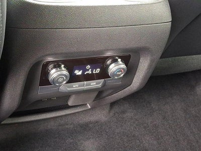 2025 GMC Acadia AT4
