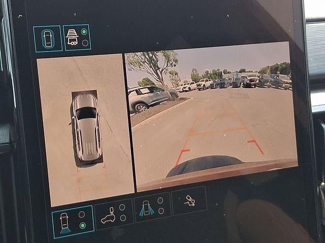 2025 GMC Acadia AT4
