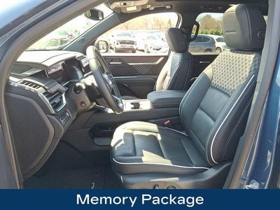 2025 GMC Acadia Denali