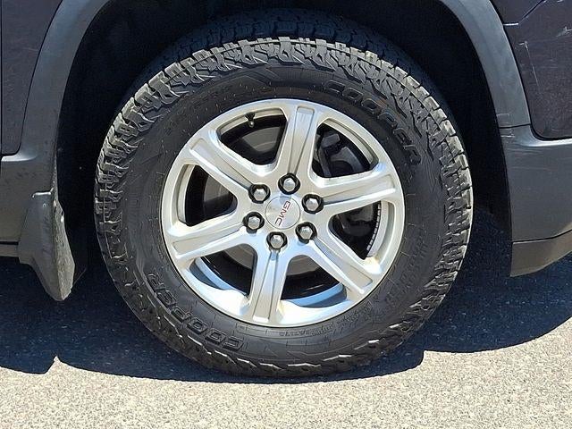 2017 GMC Acadia SLE