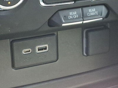 2022 GMC Yukon SLE