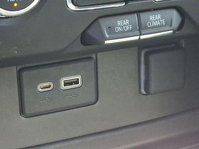 2022 GMC Yukon SLE