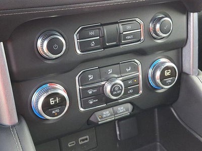 2024 GMC Yukon SLE