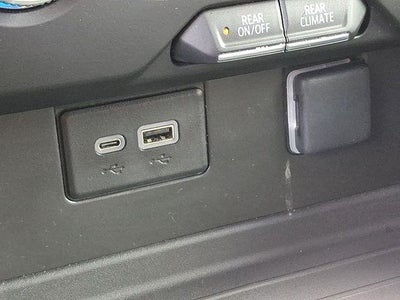 2024 GMC Yukon SLE