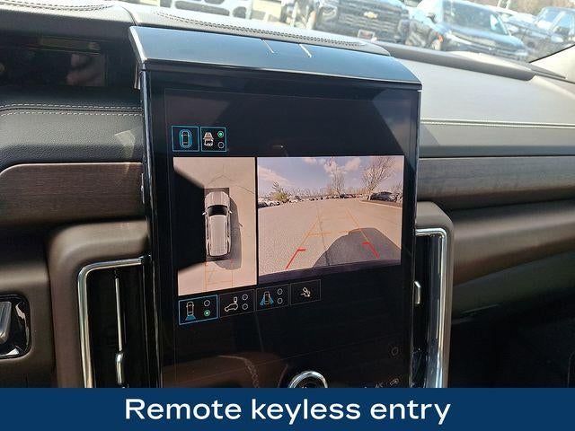 2025 GMC Yukon Denali Ultimate