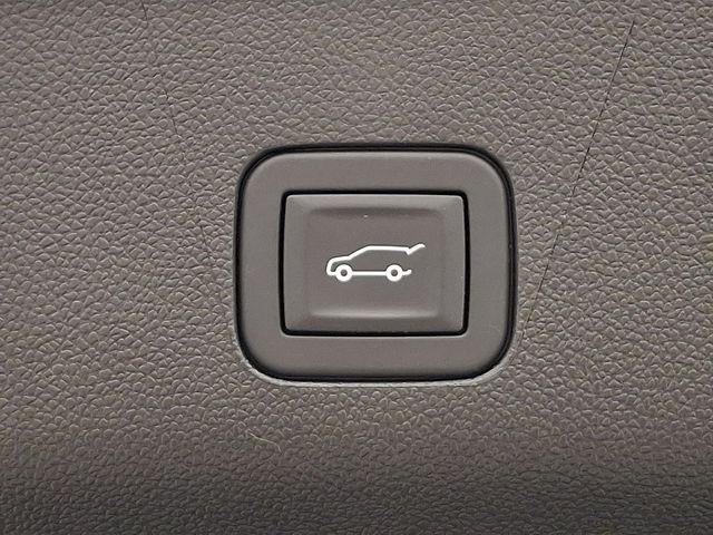 2025 GMC Yukon XL Elevation
