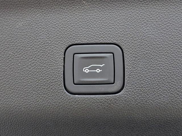2025 GMC Yukon XL AT4