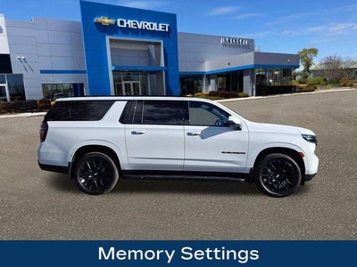 2023 Chevrolet Suburban RST