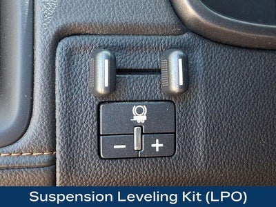 2022 GMC Canyon AT4 - Leather