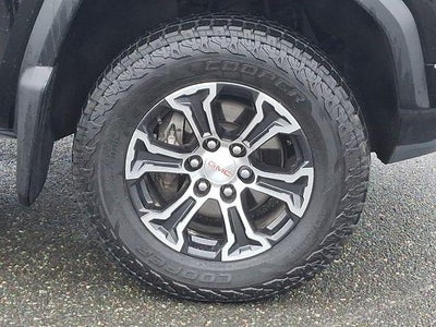 2024 GMC Canyon AT4
