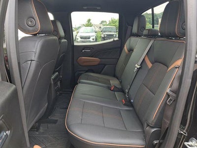 2024 GMC Canyon AT4