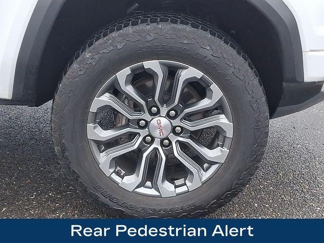 2023 GMC Canyon Denali