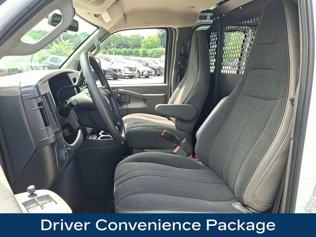 2024 GMC Savana Cargo 2500 Base