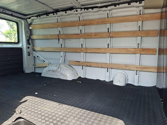 2024 GMC Savana Cargo 2500 Base