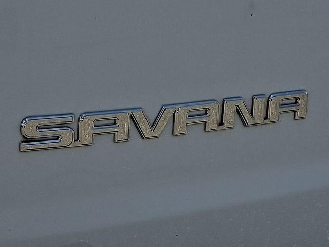 2025 GMC Savana Cargo Base