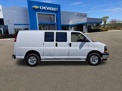 2024 GMC Savana Cargo 2500 Base