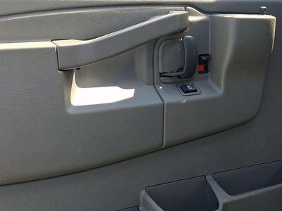 2025 GMC Savana Cargo Base
