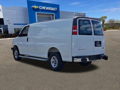 2025 GMC Savana Cargo Base