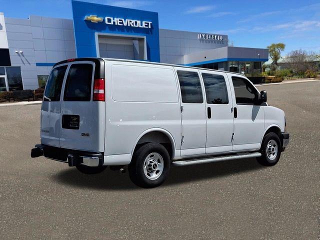 2025 GMC Savana Cargo Base