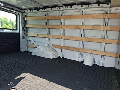 2024 GMC Savana Cargo 2500 Base