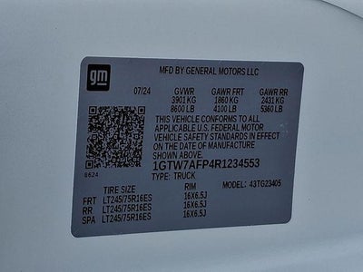 2024 GMC Savana Cargo 2500 Base