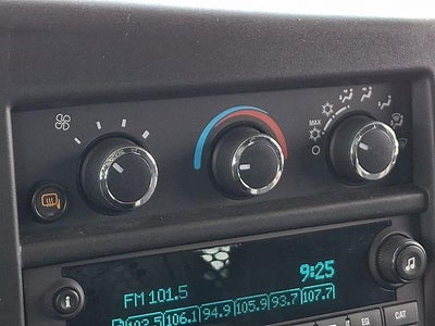 2025 GMC Savana Cargo Base
