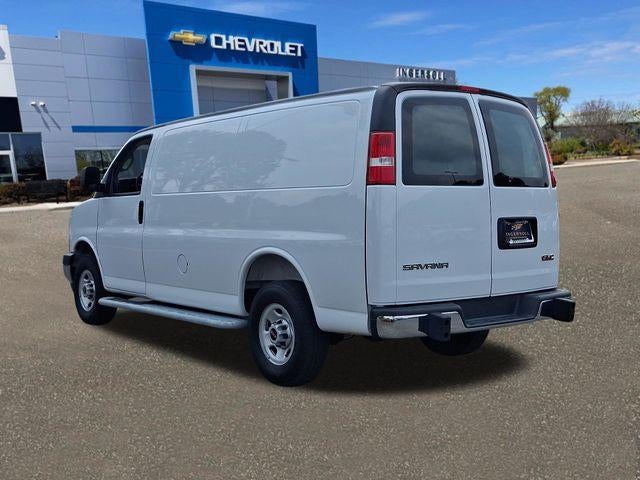 2025 GMC Savana Cargo Base