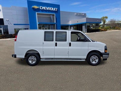 2025 GMC Savana Cargo Base