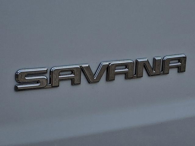 2025 GMC Savana Cargo Base