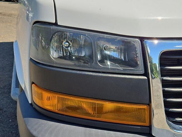 2024 GMC Savana Cargo 2500 Base