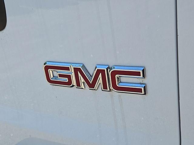 2024 GMC Savana Cargo 2500 Base