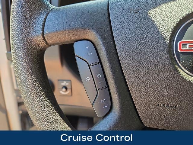 2024 GMC Savana Cargo 2500 Base