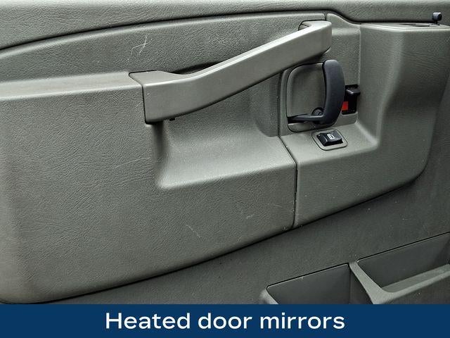 2024 GMC Savana Cargo 2500 Base