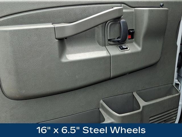 2024 GMC Savana Cargo 2500 Base