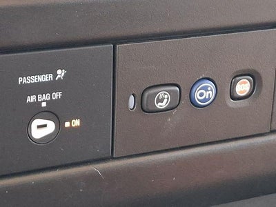 2025 GMC Savana Cargo Base