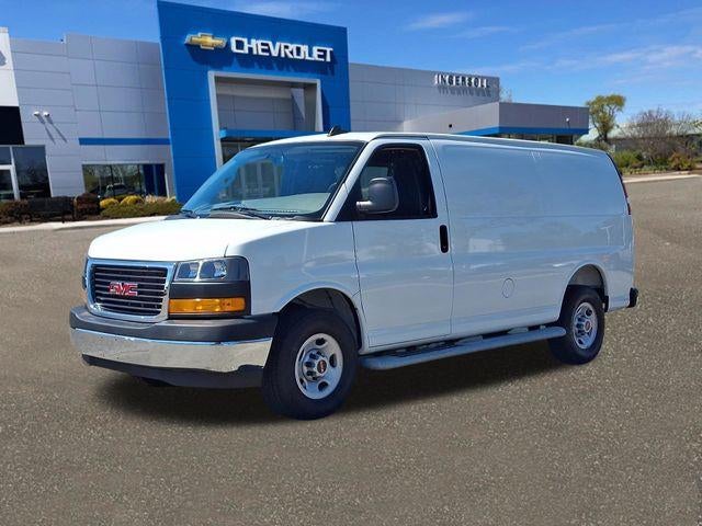 2025 GMC Savana Cargo Base