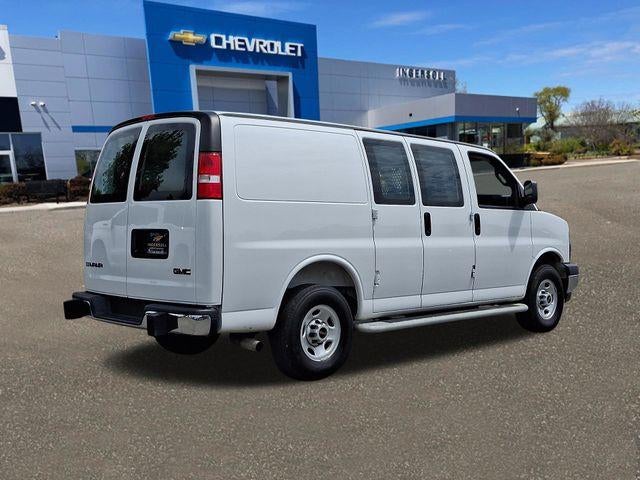 2025 GMC Savana Cargo Base