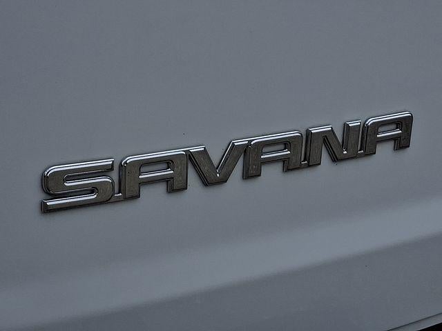 2025 GMC Savana Cargo Base