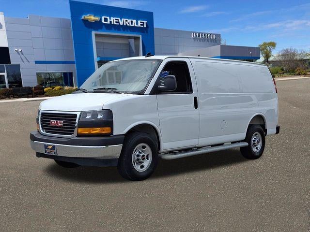 2025 GMC Savana Cargo Base
