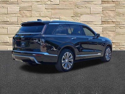 2026 Cadillac VISTIQ Luxury