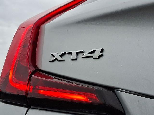 2021 Cadillac XT4 Luxury