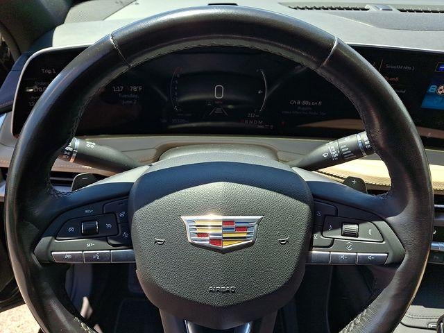 2024 Cadillac XT4 Luxury